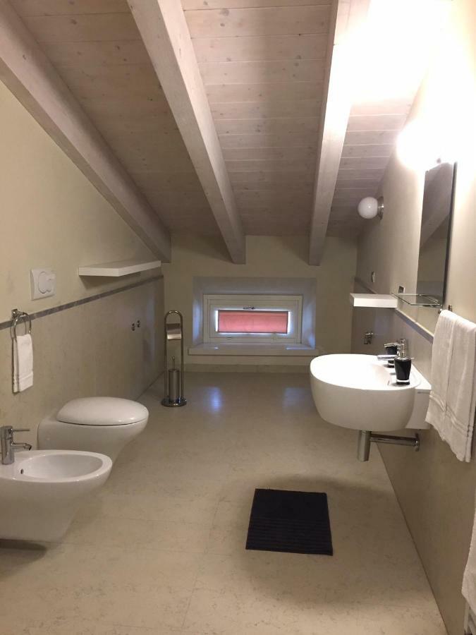 Residenza Virgiliana Suite Con Terrazza-Centro Storico Mantova Exterior photo