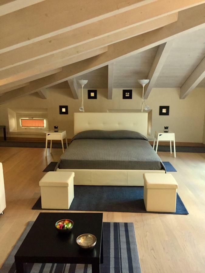 Residenza Virgiliana Suite Con Terrazza-Centro Storico Mantova Exterior photo